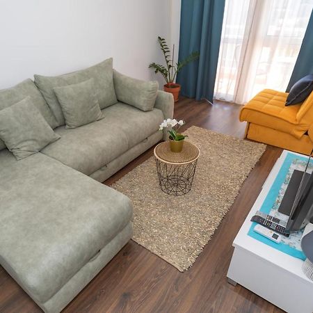 Aloha Apartman Бар Экстерьер фото