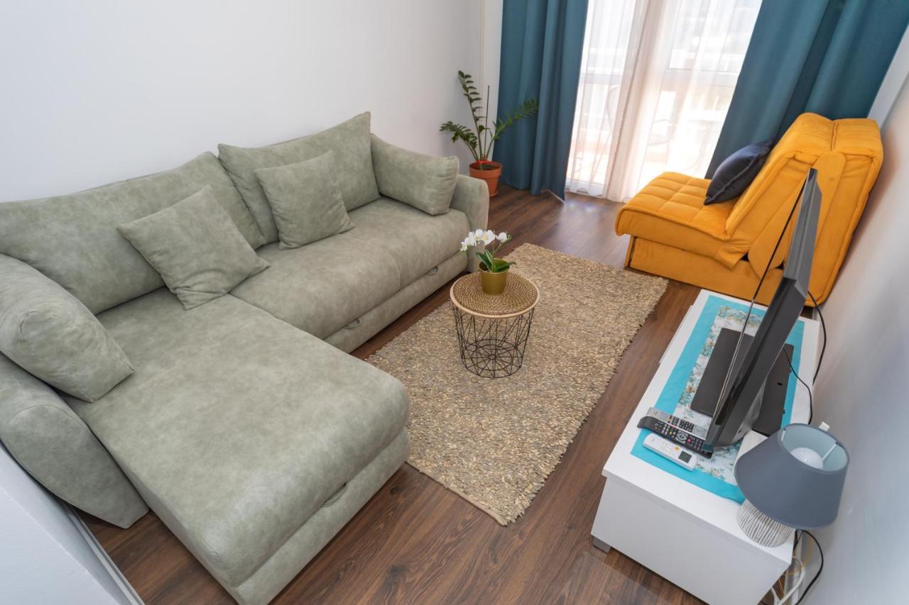 Aloha Apartman Бар Экстерьер фото